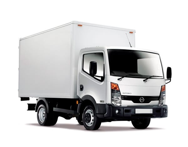 alquiler de camiones nissan cabstar